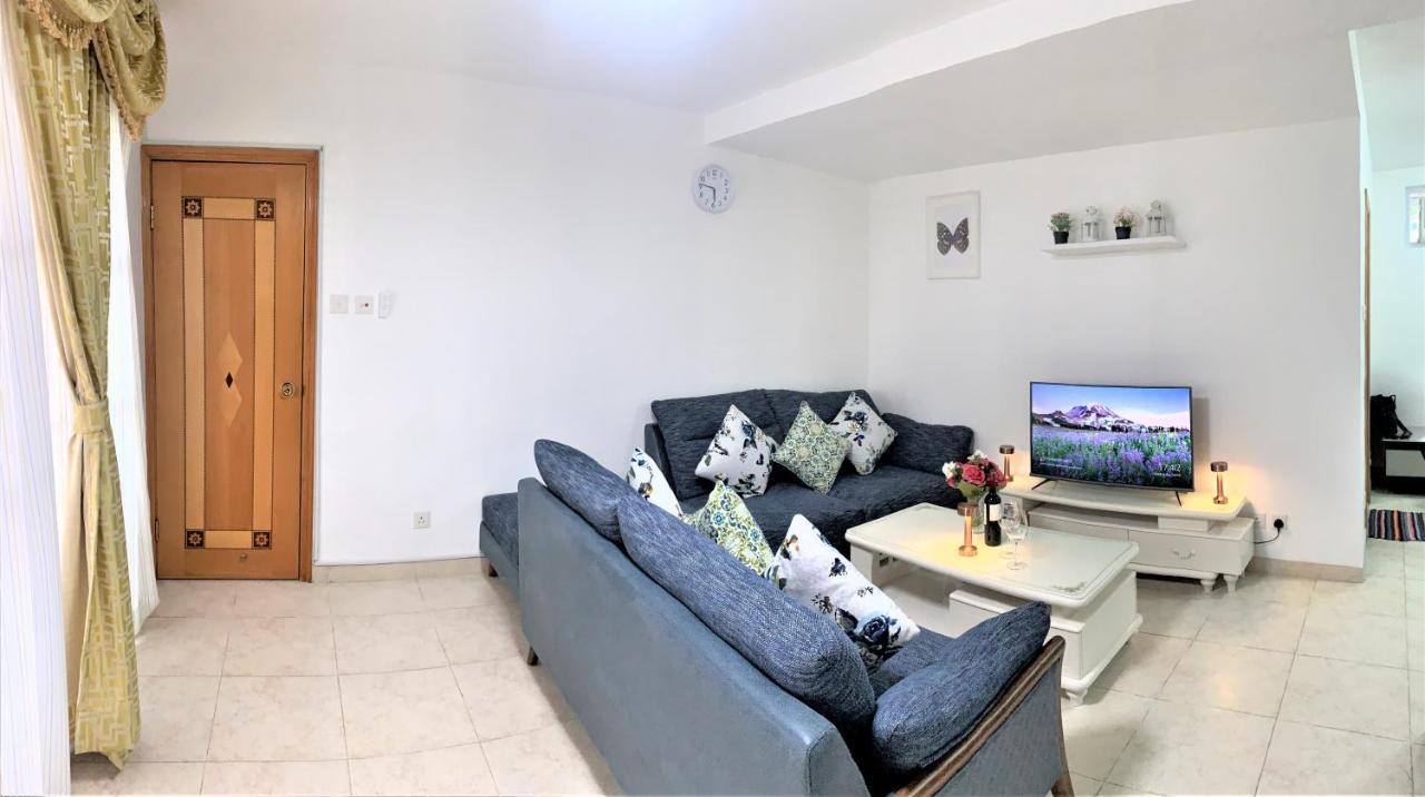 Mtr Tung Chung Near Airport Apartment, Getaway, Pa Village Tung Chung Apartemen *